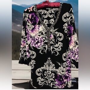 JM Collection Top S Black Purple Stretch Knit Beaded Neckline Tunic Shirt Blouse